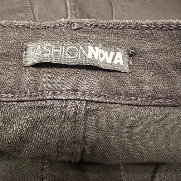 💜3/$15. 2 pairs of jeans size 7 juniors - Picture 6 of 12